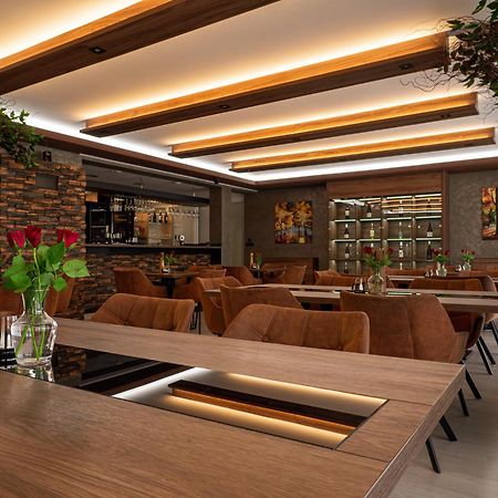 Elite Hotel Nova Dubnica Luaran gambar