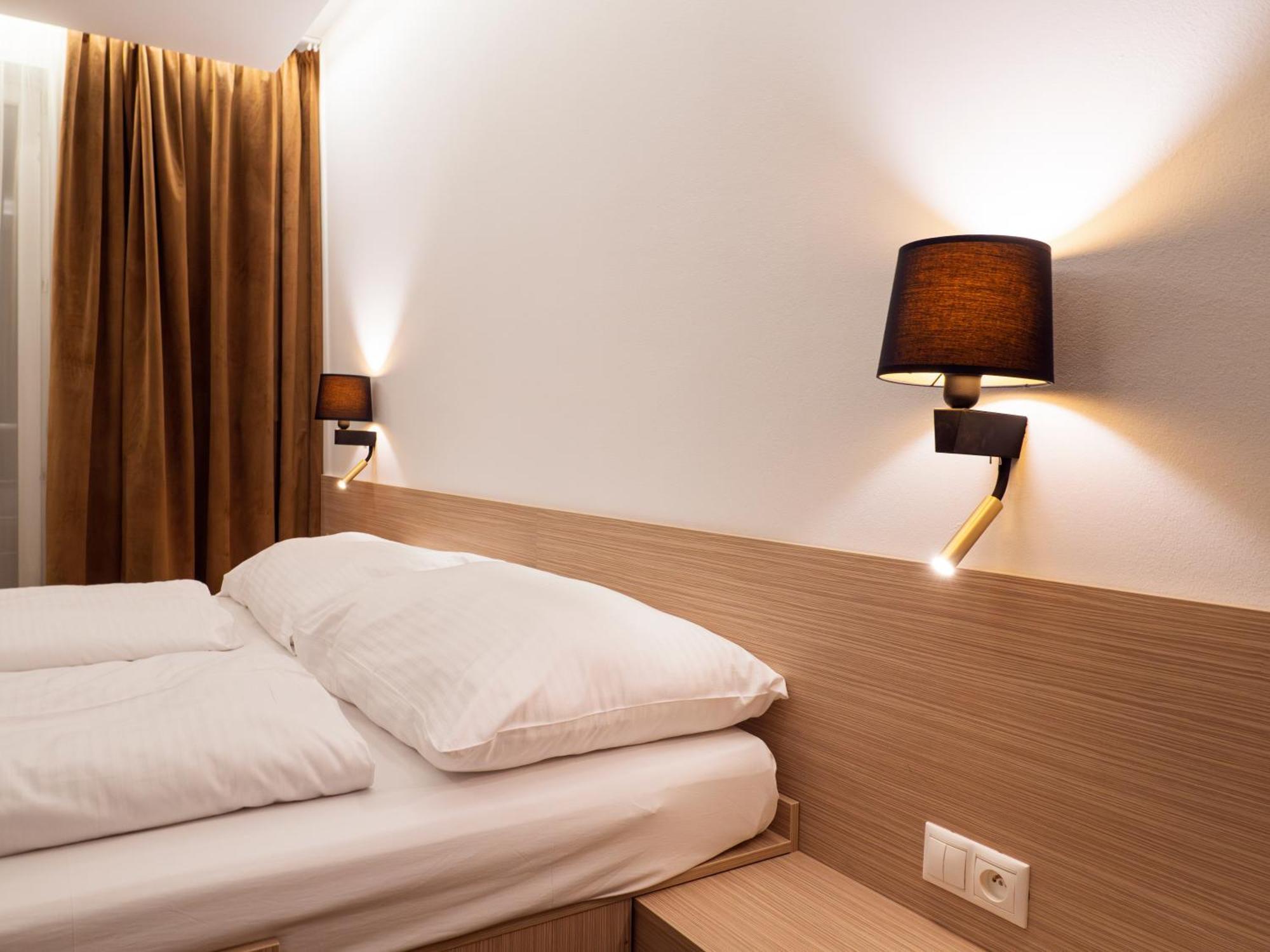 Elite Hotel Nova Dubnica Luaran gambar