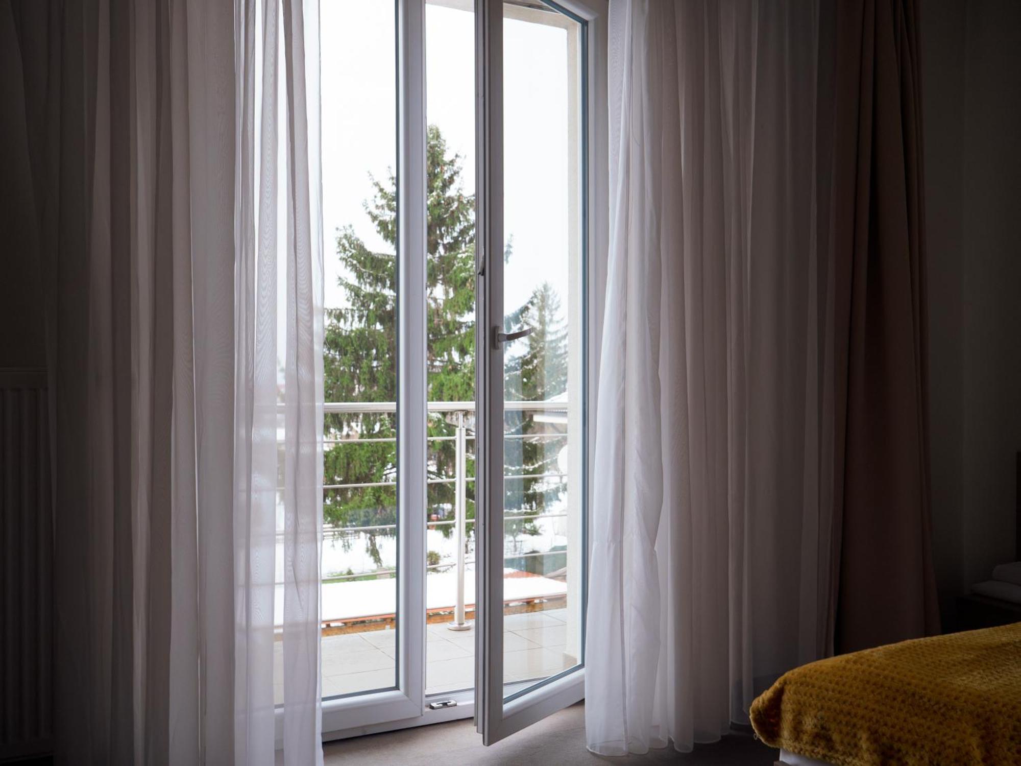 Elite Hotel Nova Dubnica Luaran gambar